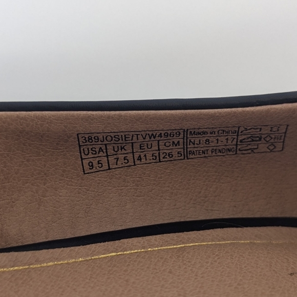 Vionic Black Leather Pointed Toe Heels Women's 9.5 - Picture 10 of 11